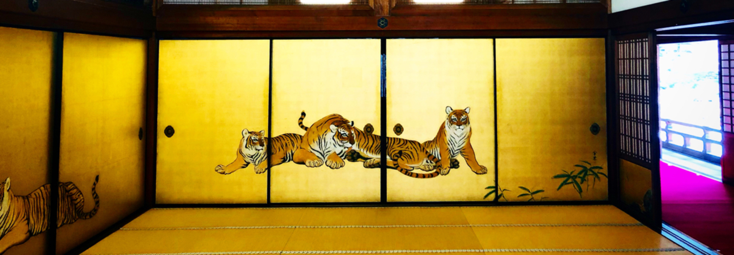 レビュアーのカバー画像