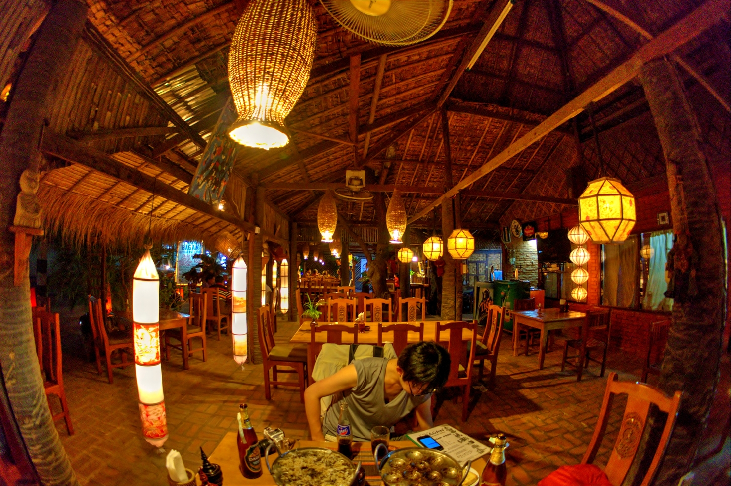 レビュアーのカバー画像