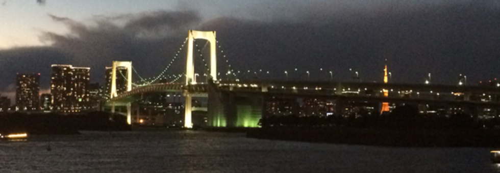 レビュアーのカバー画像