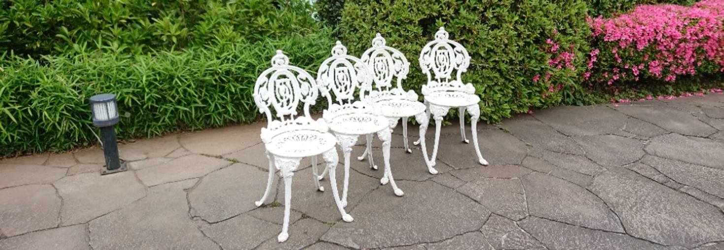 レビュアーのカバー画像