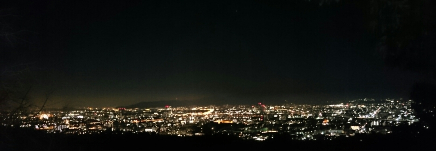 レビュアーのカバー画像