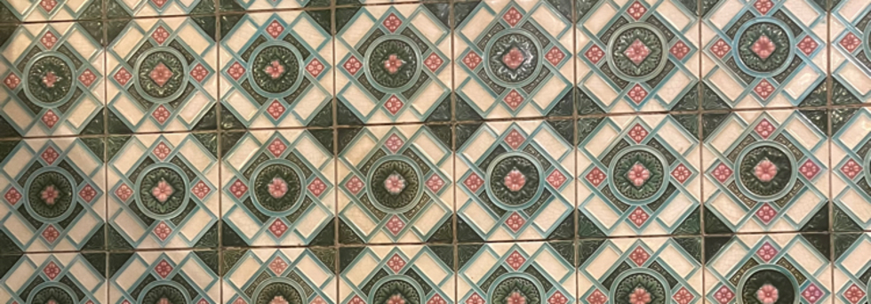 レビュアーのカバー画像