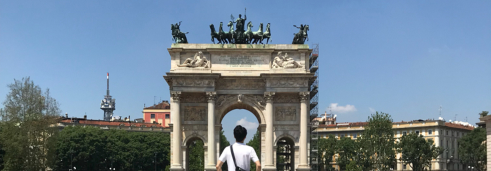 レビュアーのカバー画像