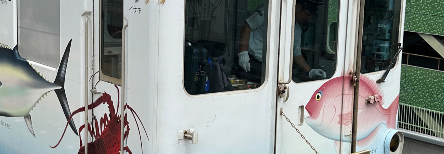 レビュアーのカバー画像