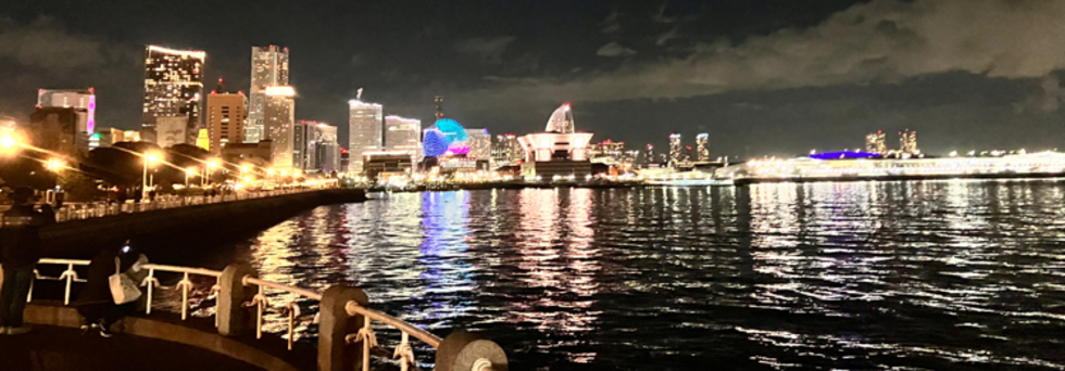 レビュアーのカバー画像