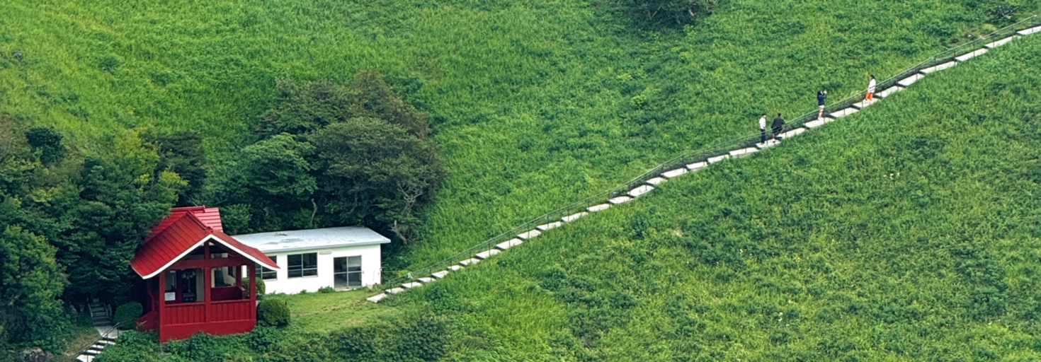 レビュアーのカバー画像