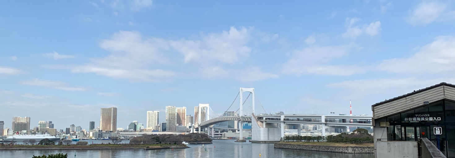 レビュアーのカバー画像