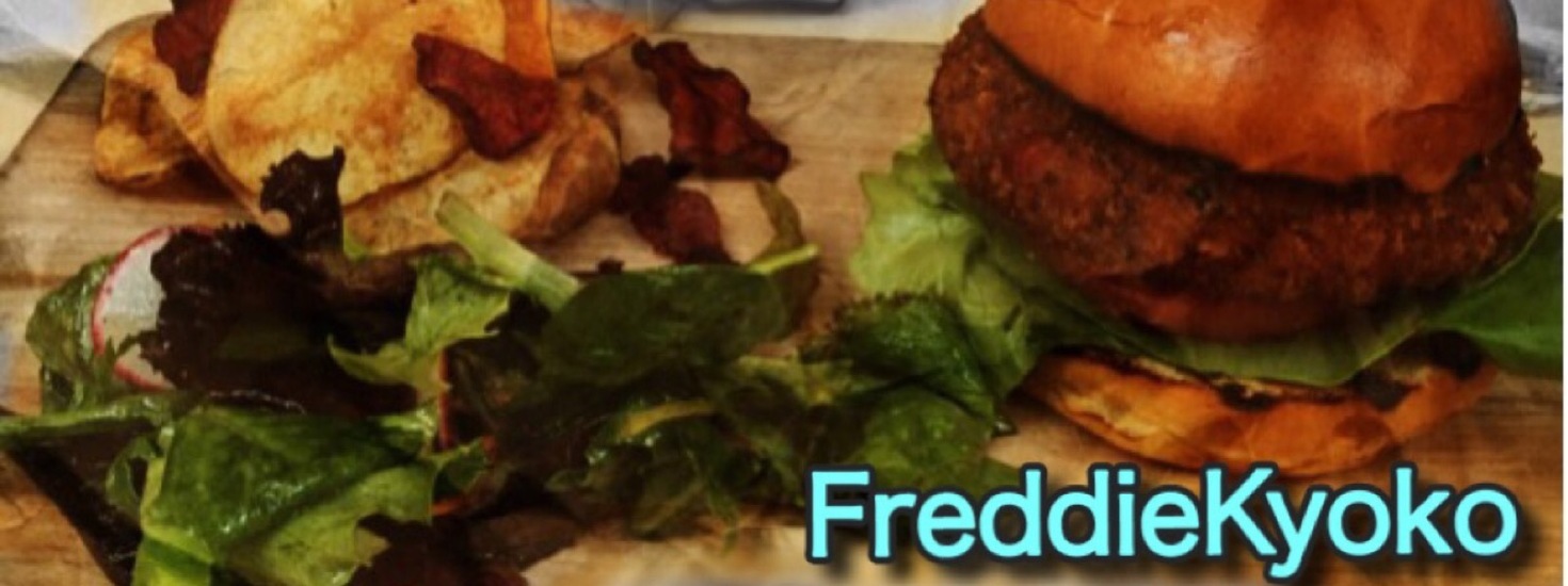 レビュアーのカバー画像