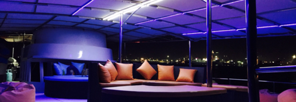 レビュアーのカバー画像