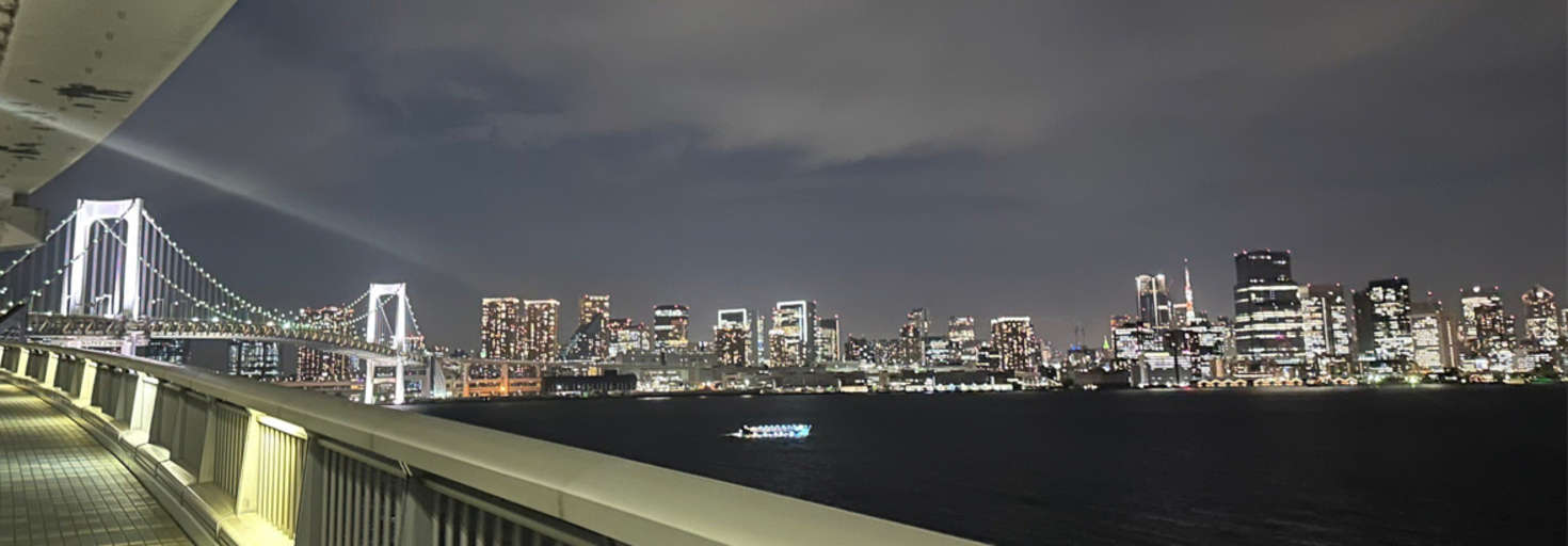 レビュアーのカバー画像