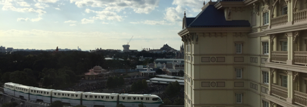 レビュアーのカバー画像