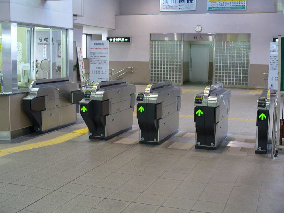 レビュアーのカバー画像