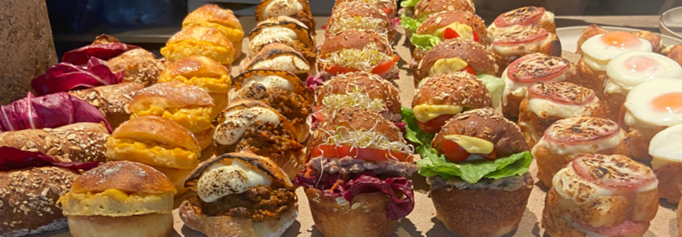 レビュアーのカバー画像