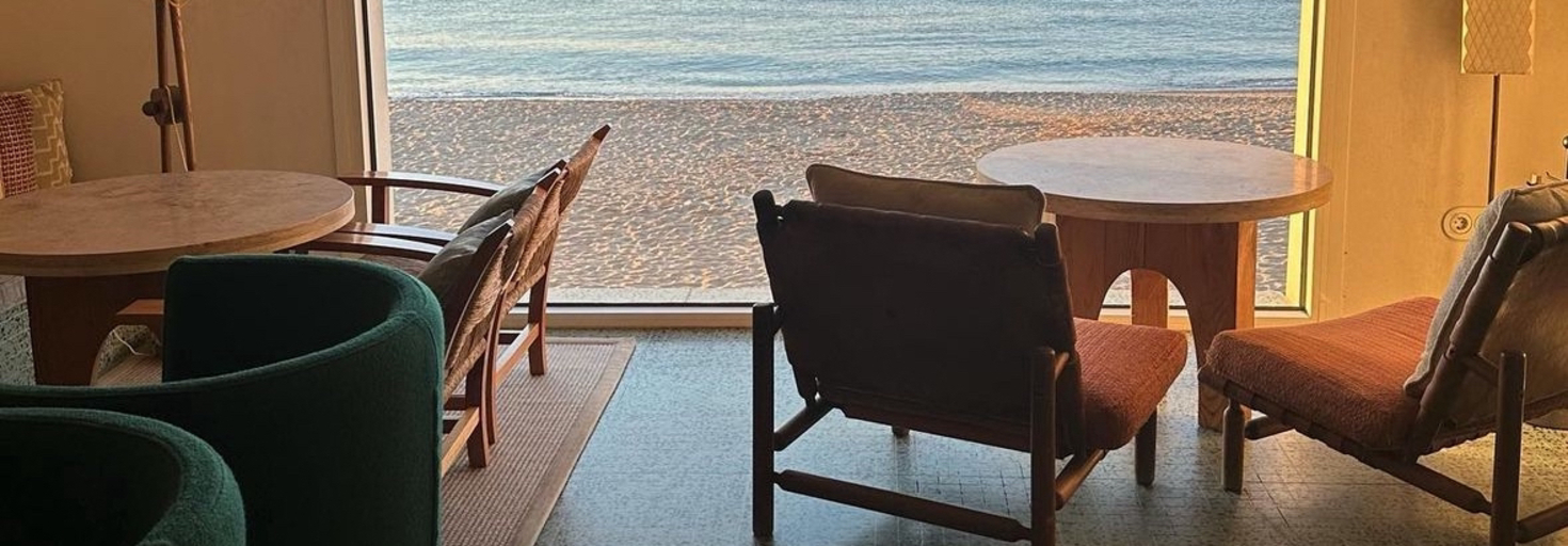 レビュアーのカバー画像