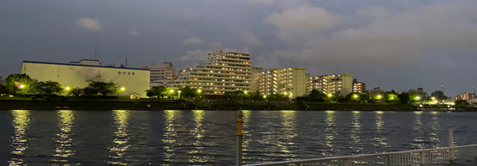 レビュアーのカバー画像