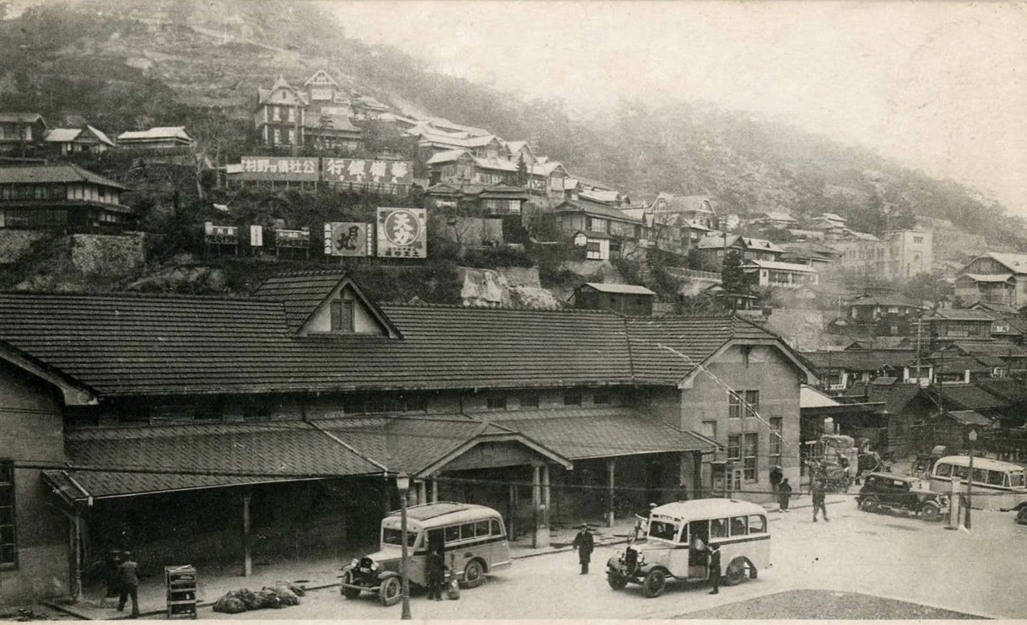 レビュアーのカバー画像