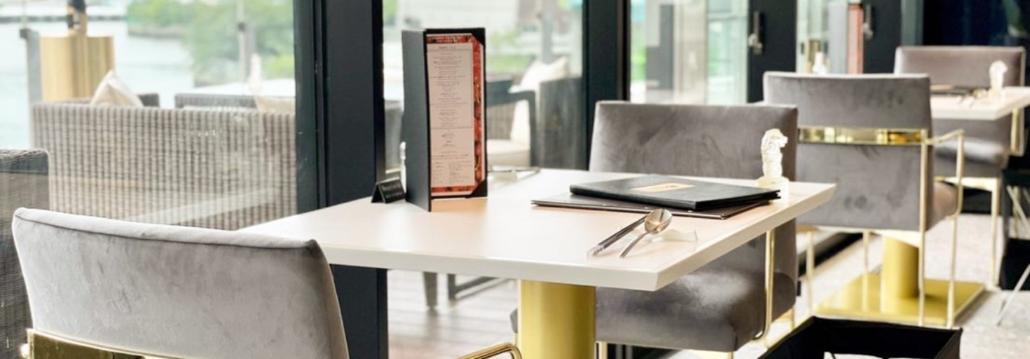 レビュアーのカバー画像