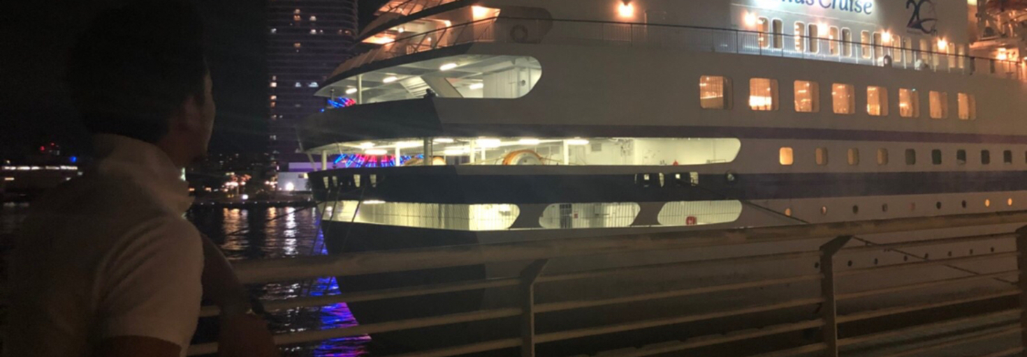 レビュアーのカバー画像