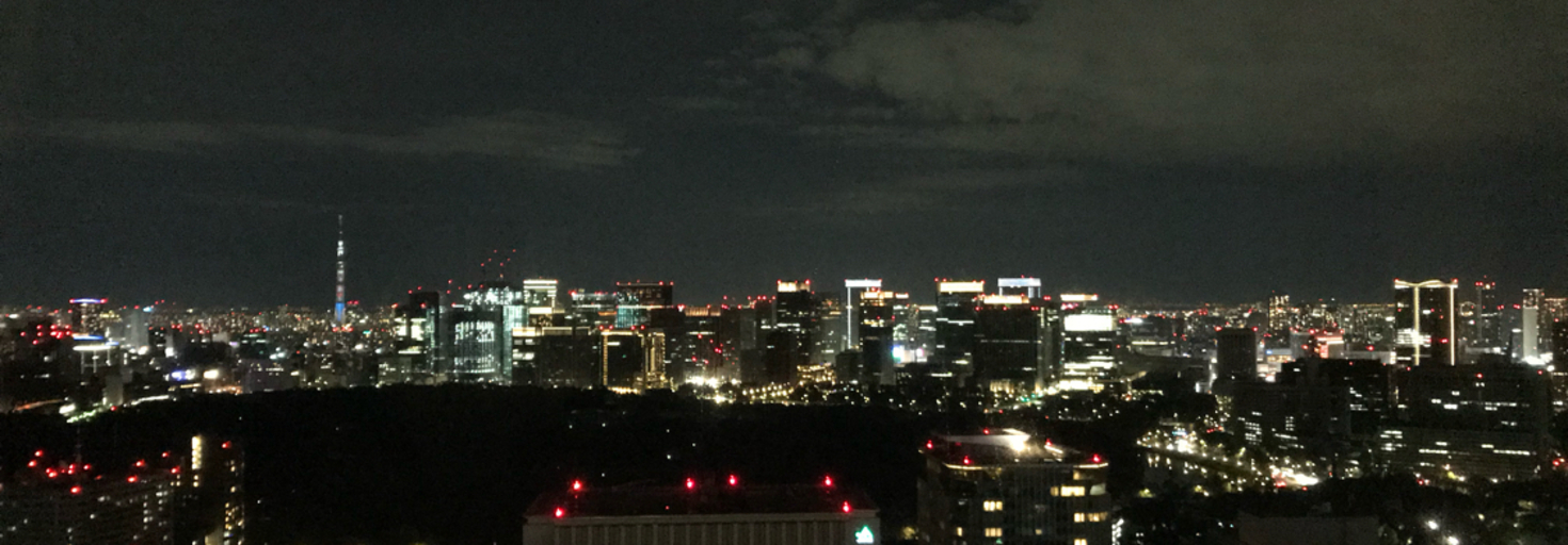 レビュアーのカバー画像