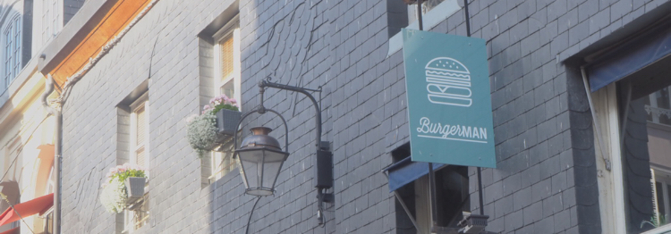 レビュアーのカバー画像