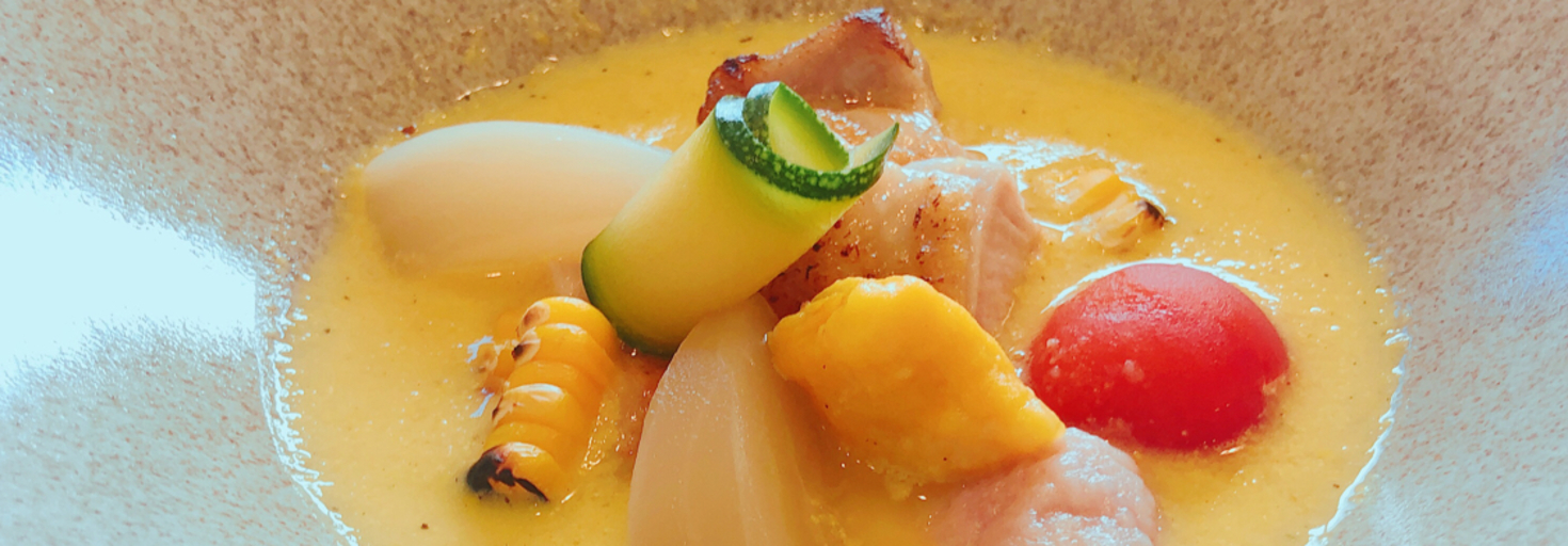 レビュアーのカバー画像