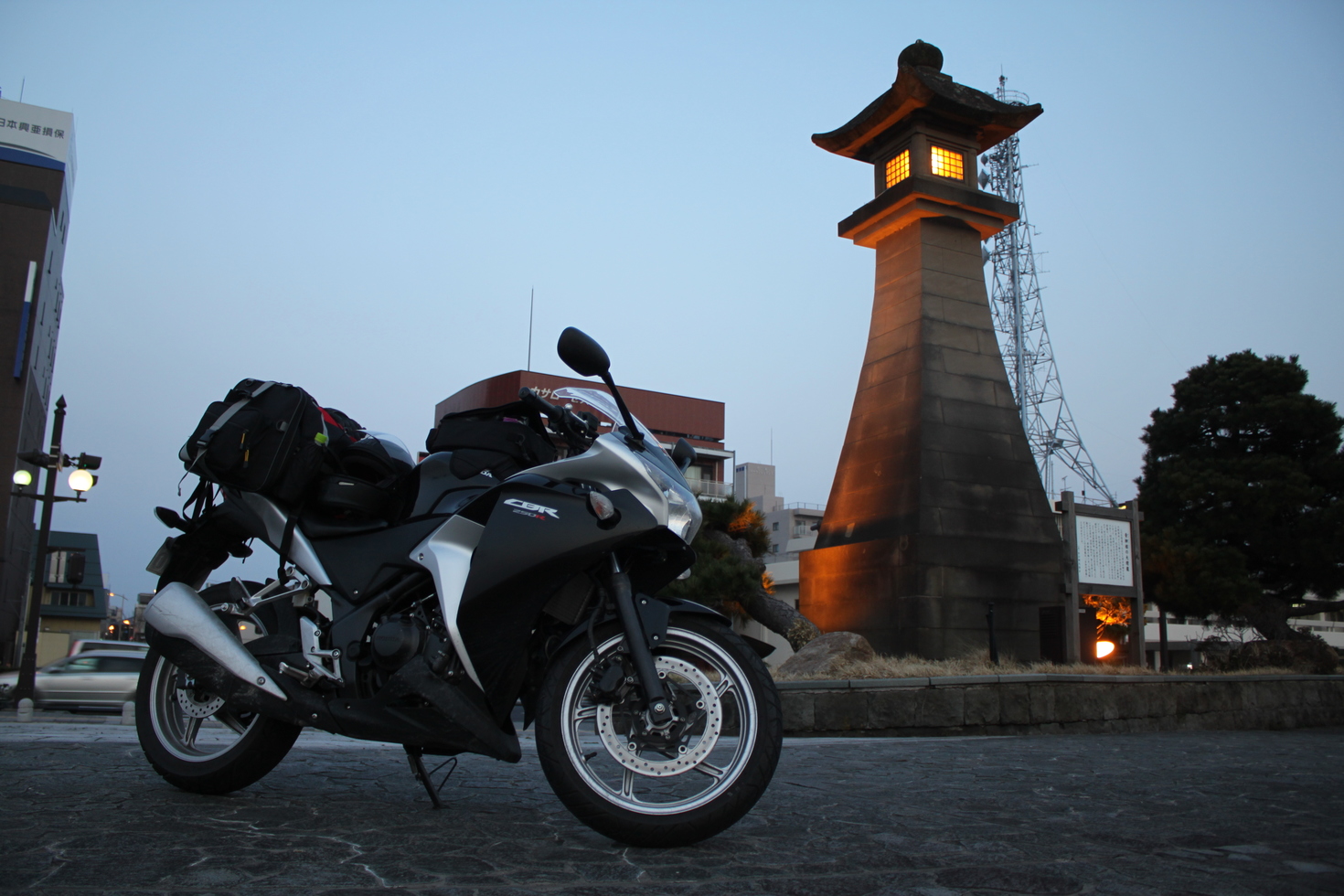 レビュアーのカバー画像