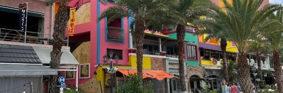 レビュアーのカバー画像