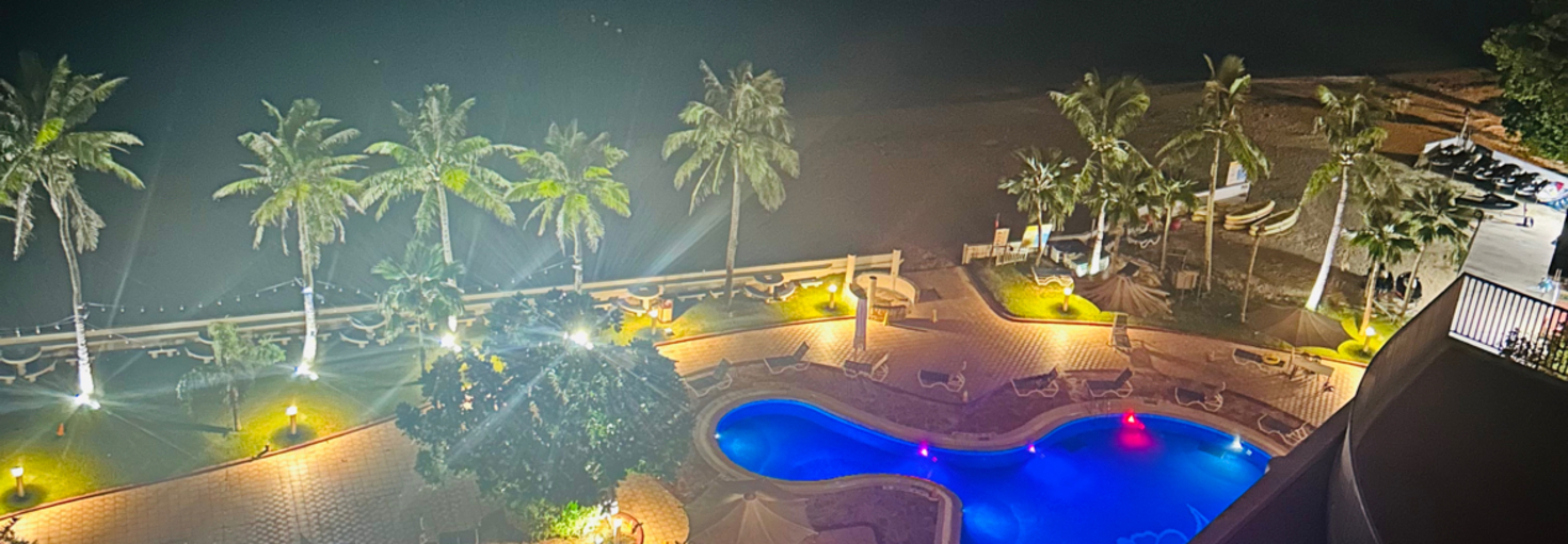 レビュアーのカバー画像