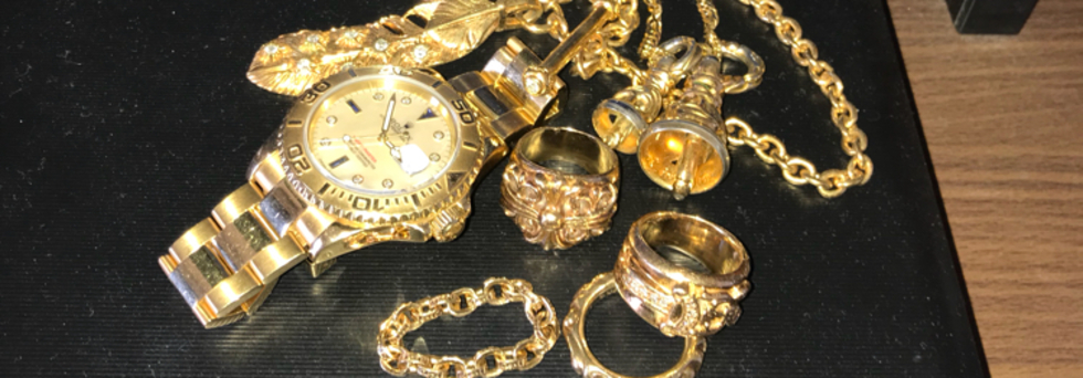 レビュアーのカバー画像