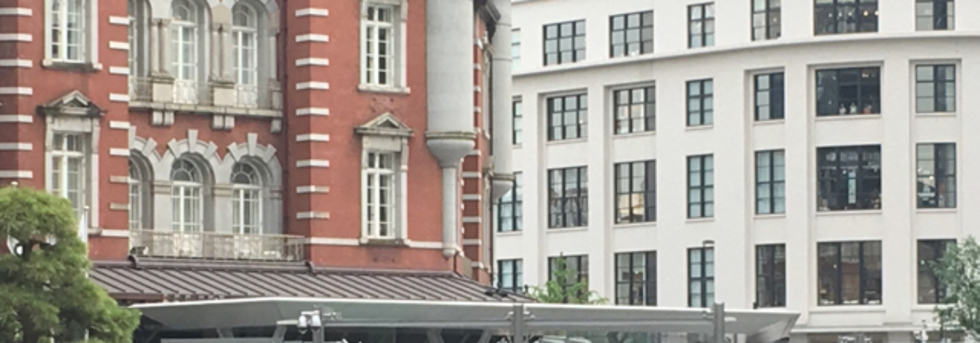 レビュアーのカバー画像