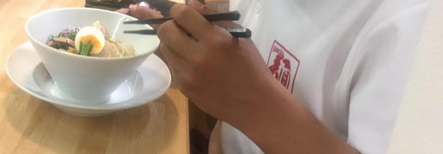 レビュアーのカバー画像