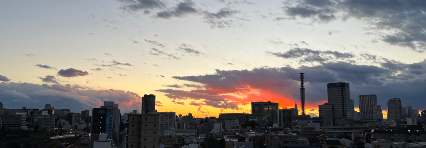 レビュアーのカバー画像