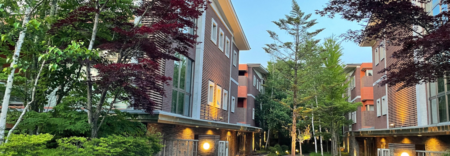 レビュアーのカバー画像