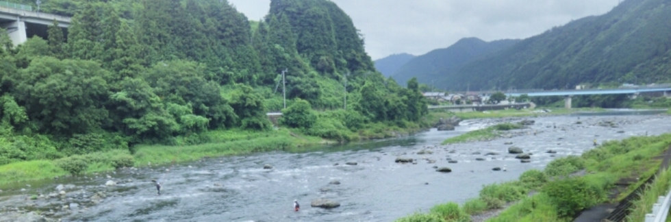 レビュアーのカバー画像