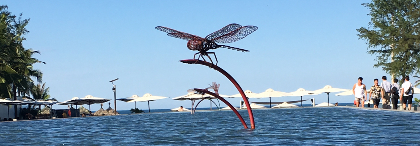 レビュアーのカバー画像