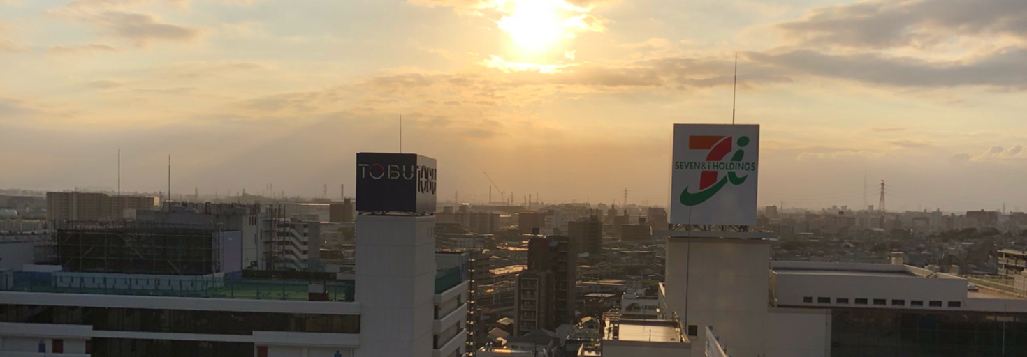 レビュアーのカバー画像