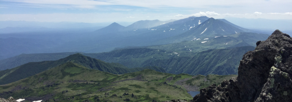 レビュアーのカバー画像