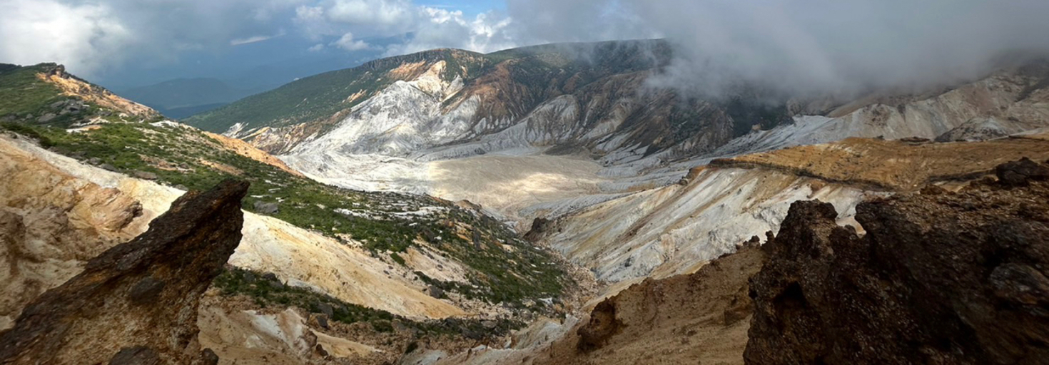 レビュアーのカバー画像