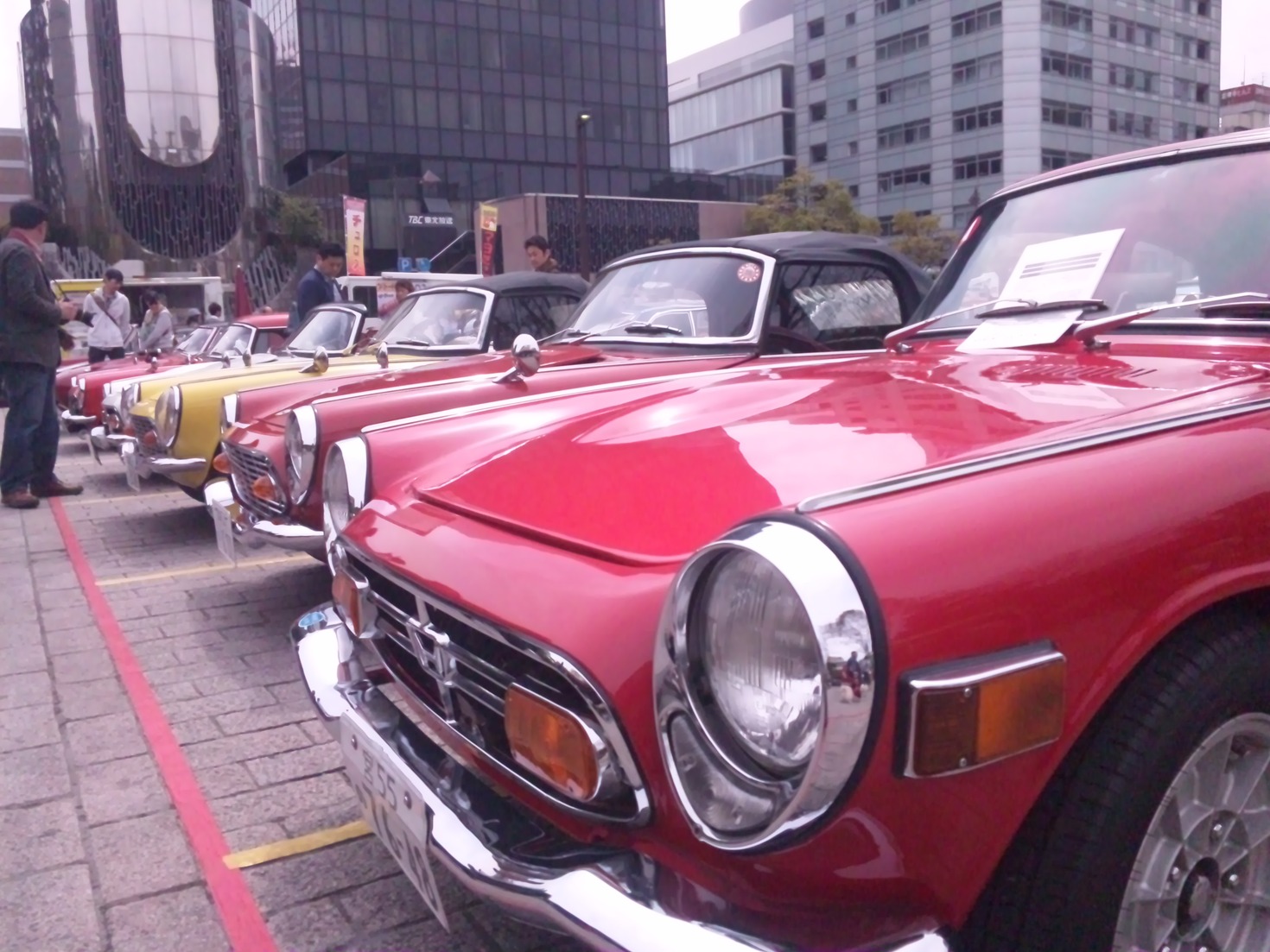 レビュアーのカバー画像